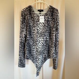 Forever 21 Gray Leopard Print Long Sleeve Bodysuit
